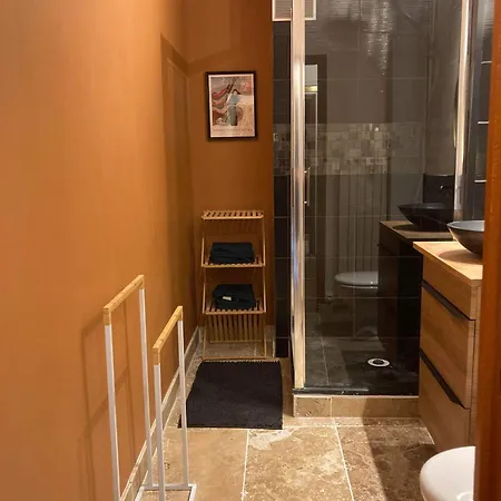 La Japan House * لو مان